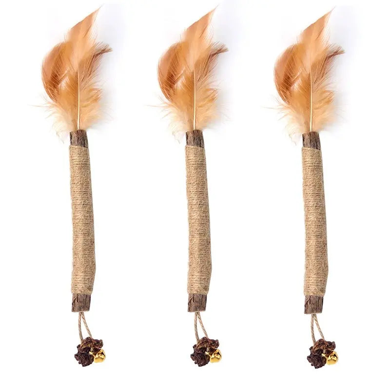 Natural Silvervine Chew Sticks for Cats - Premium Interactive Toy for Teething and Dental Health